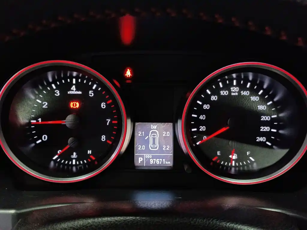 Haval H6 2015 — фото 12