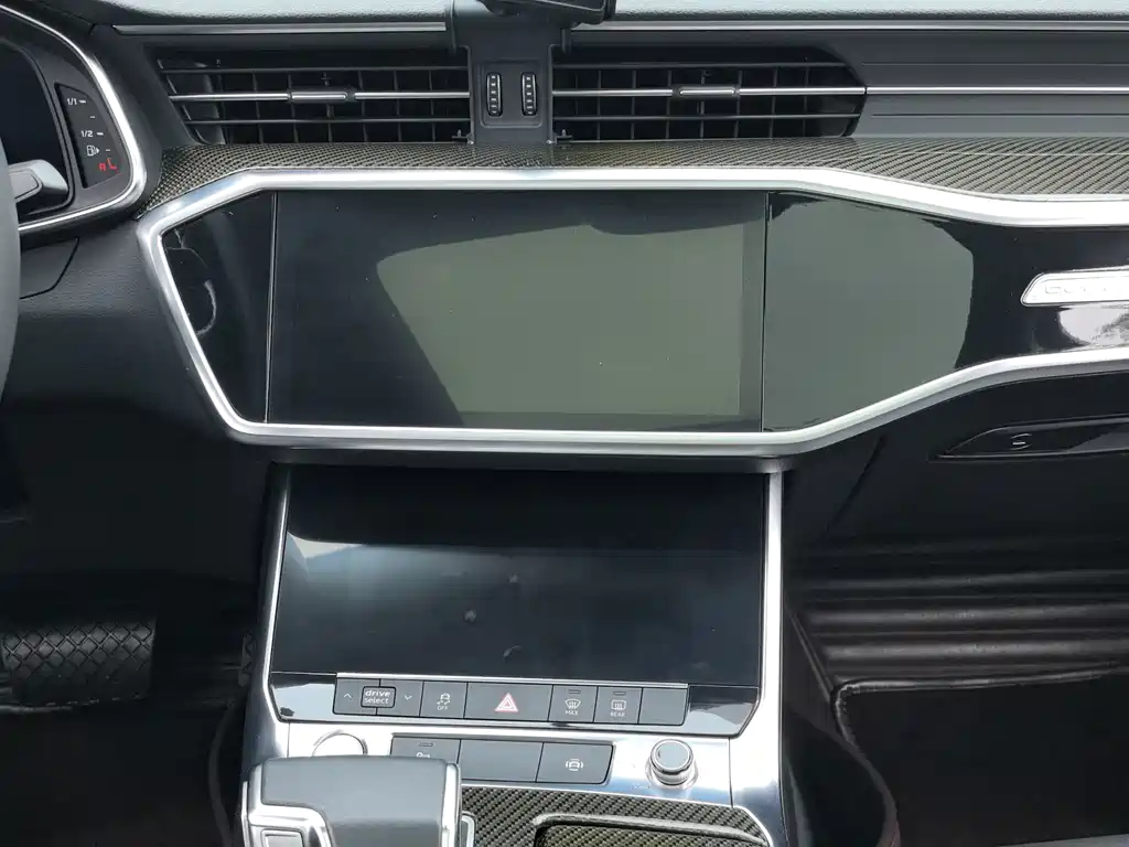 Audi A6L 2020 — фото 16