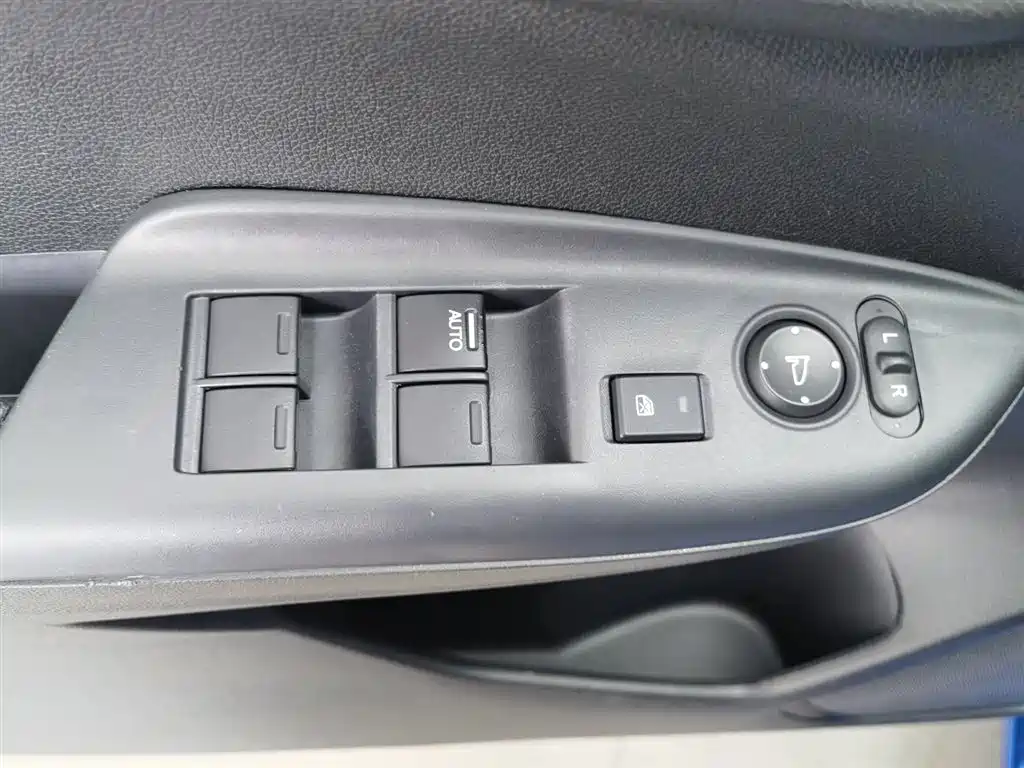 Honda Fit 2018 — фото 9