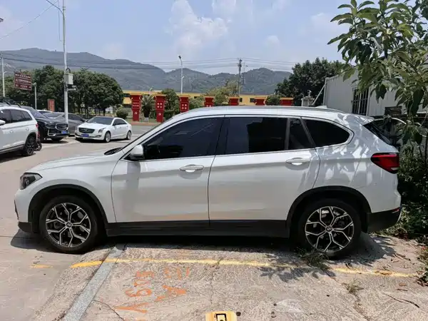 BMW X1 2022