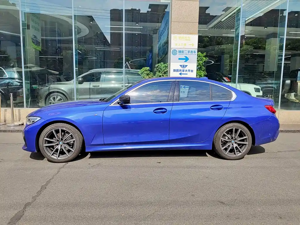 BMW 3 Series 2020