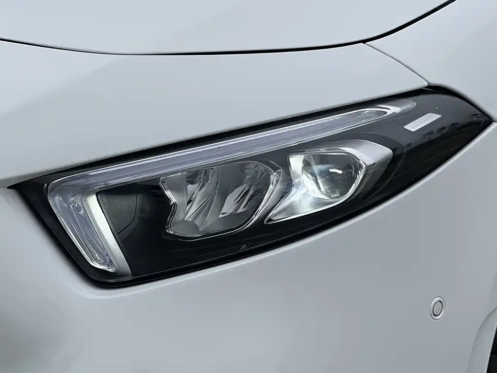 Mercedes-Benz A-Class 2020 — фото 5