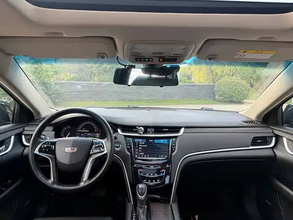 Cadillac XTS 2018