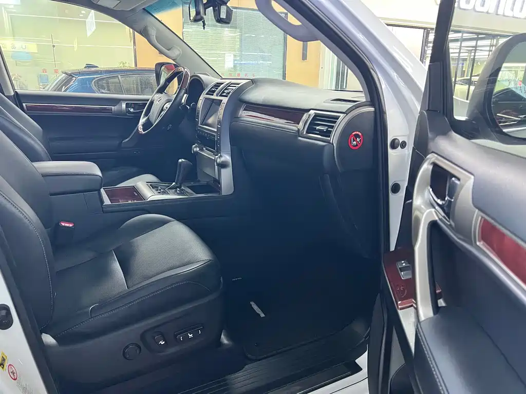 Lexus GX 2013