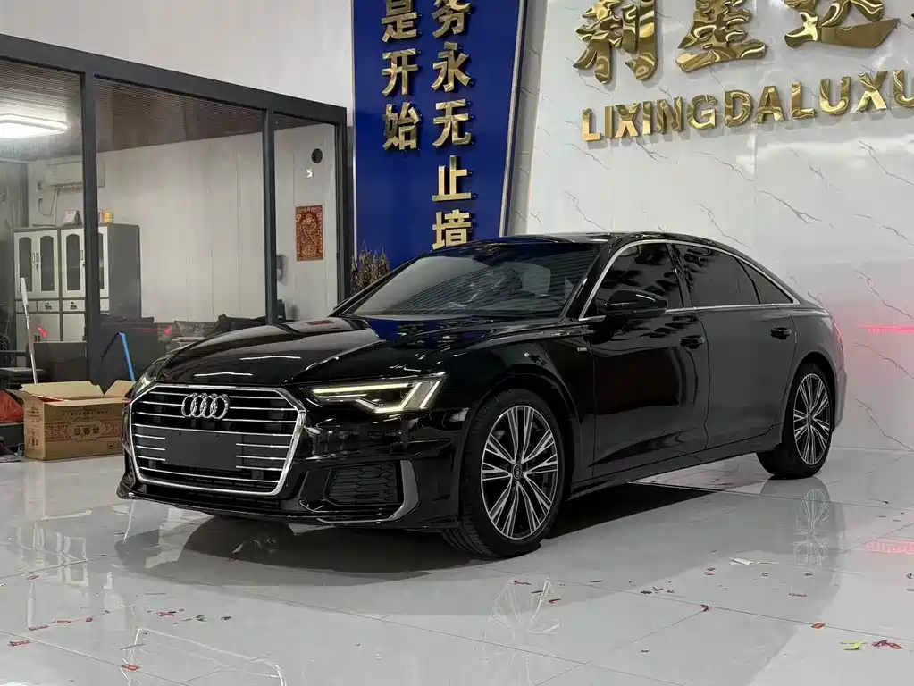 Audi A6L 2021 — фото 1