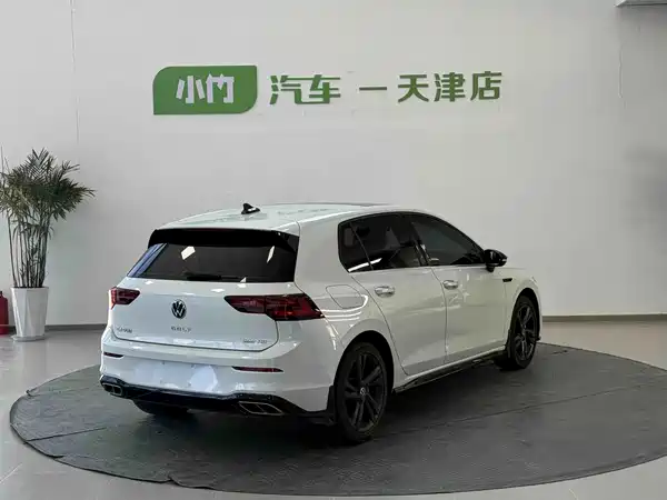 Volkswagen Golf 2022