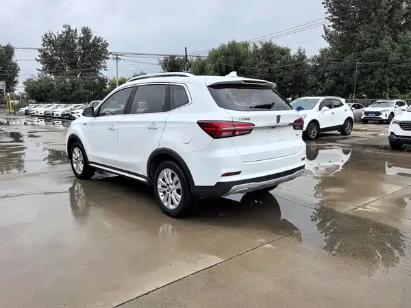 Roewe RX5 2017
