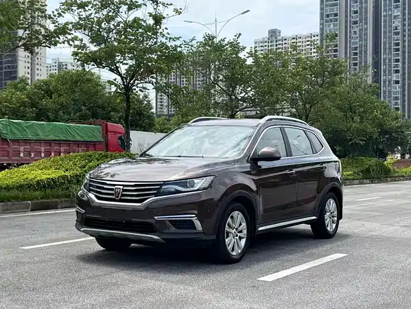 Roewe RX5 2017
