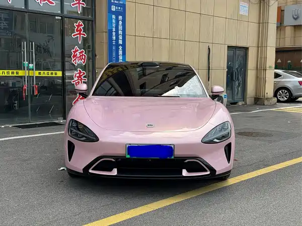 Xiaomi SU7 2025