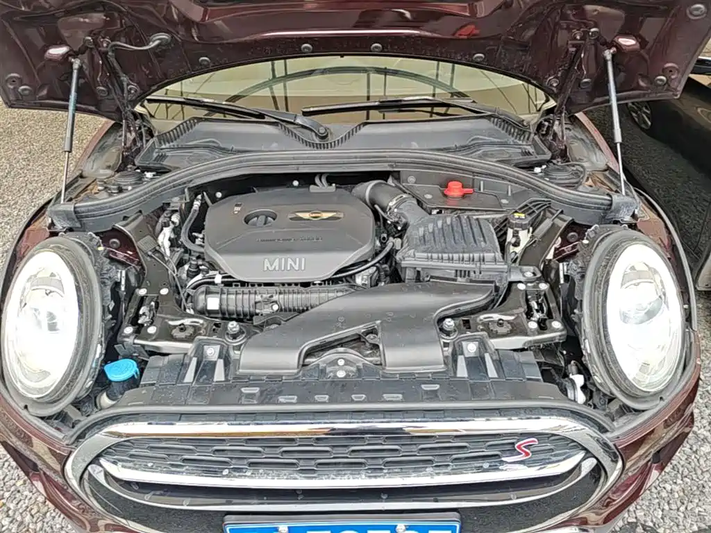 MINI Clubman 2017 — фото 20