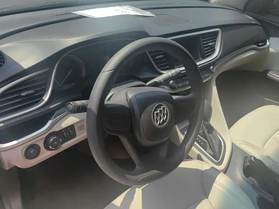 Buick Excelle 2020 — фото 15