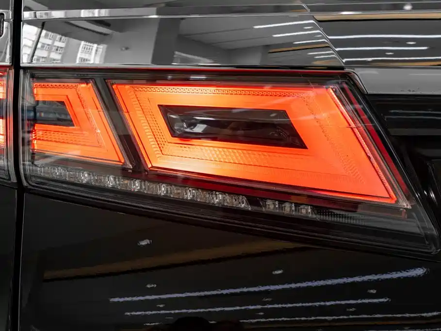 Toyota Alphard 2021