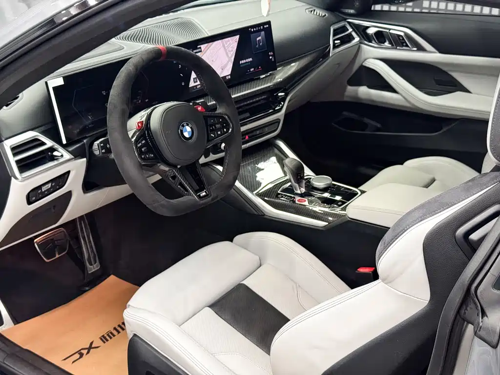 BMW M4 2025 — фото 6