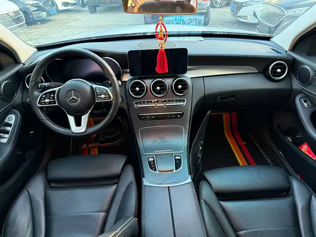 Mercedes-Benz C-Class 2019