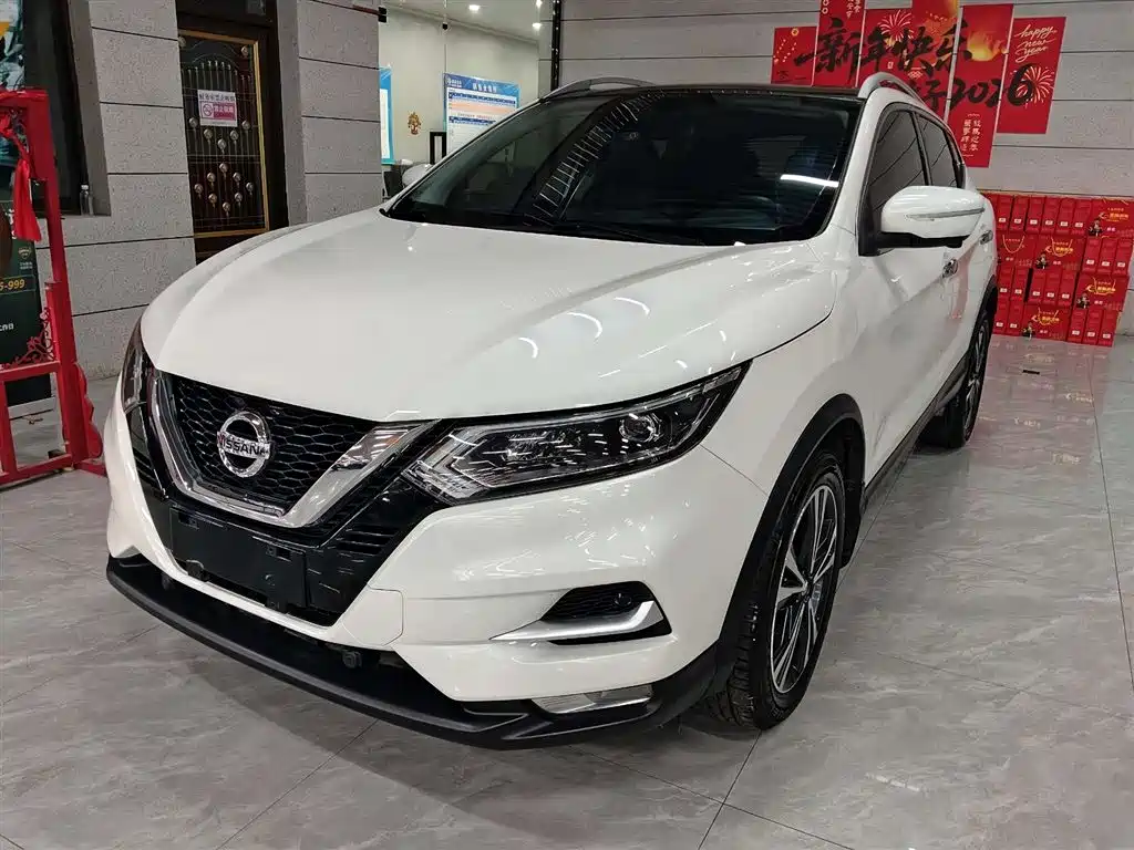 Nissan Qashqai 2021 — фото 1