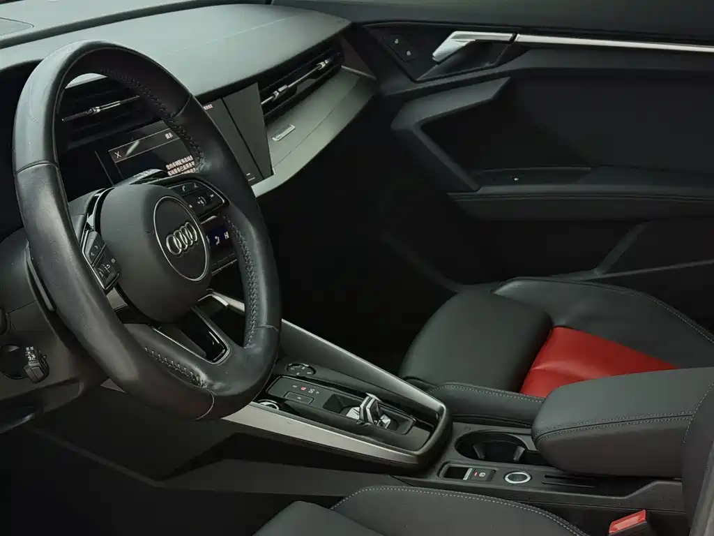 Audi A3 2022 — фото 20