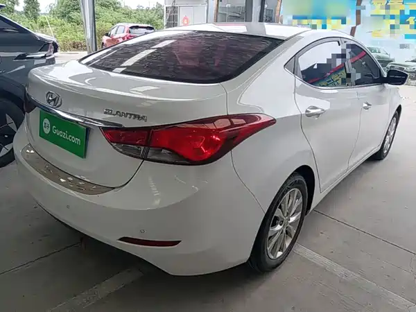 Hyundai Elantra Langdong 2016