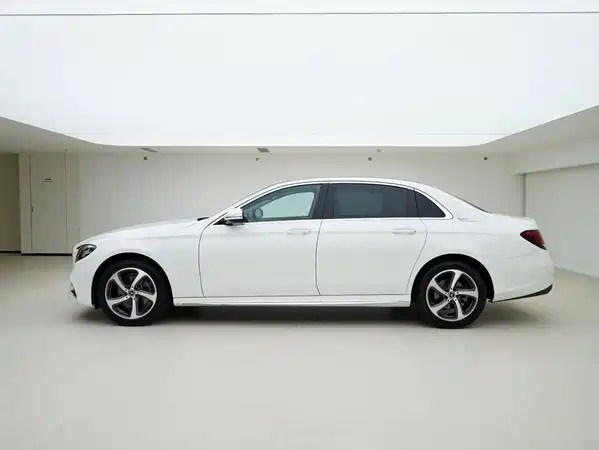 Mercedes-Benz E-Class 2020