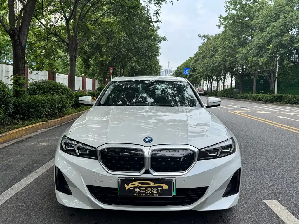 BMW i3 2024