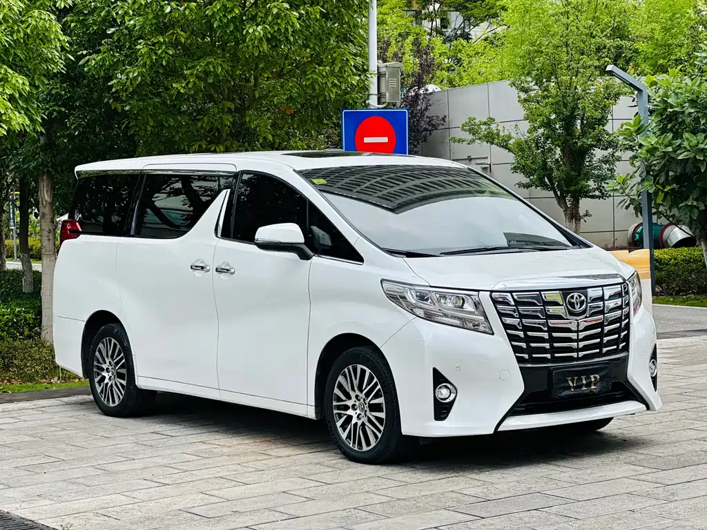 Toyota Alphard 2017