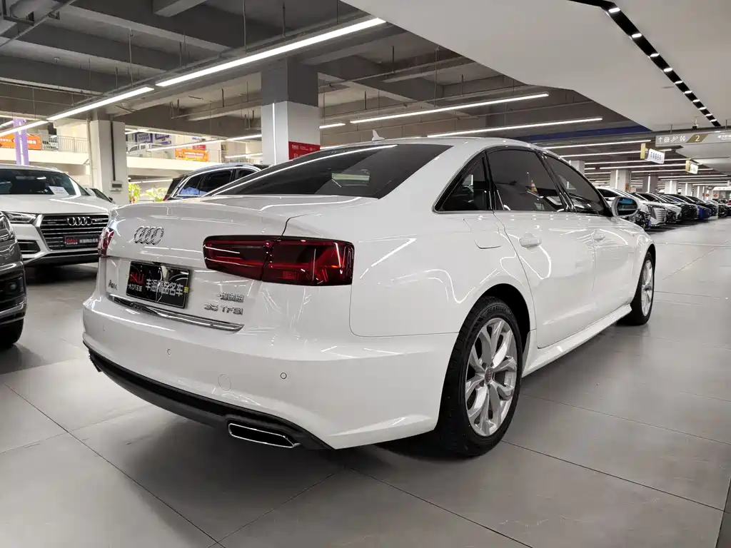 Audi A6L 2018 — фото 12