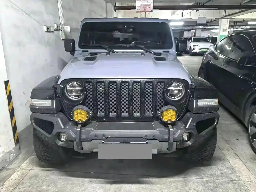 Jeep Wrangler 2021 — фото 2