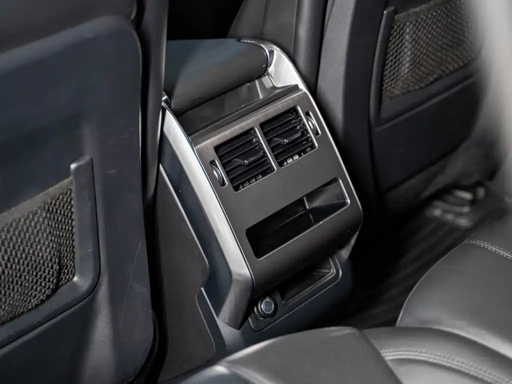 Land Rover Sport 2018 — фото 15