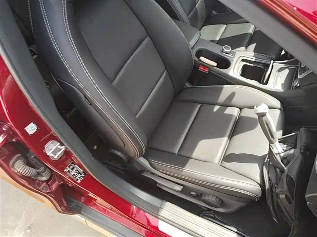 Mercedes-Benz GLA 2018 — фото 25