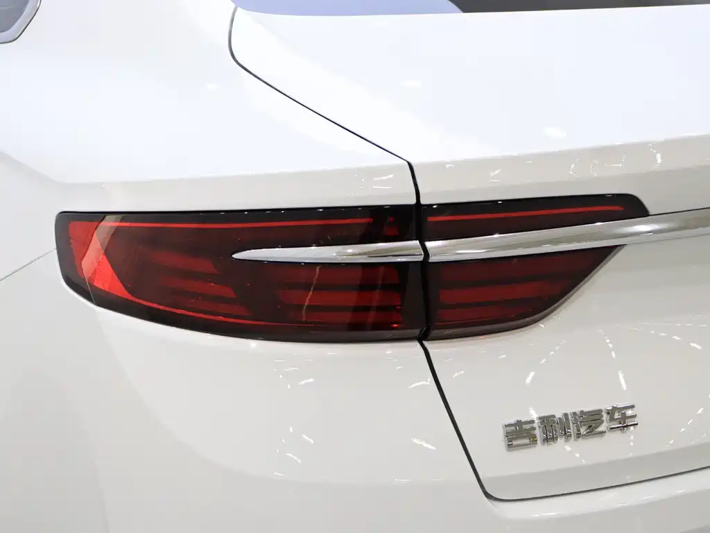 Geely Xingrui 2023 — фото 4