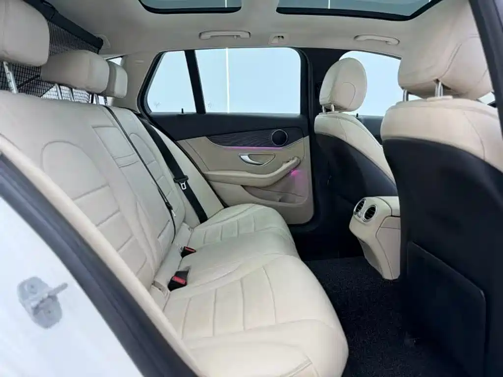 Mercedes-Benz C-Class 2015 — фото 8