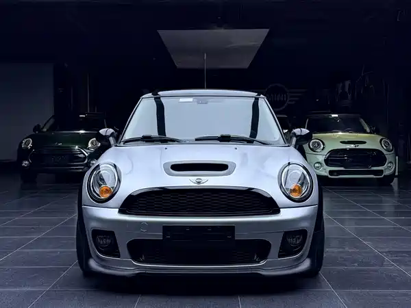 MINI 2014