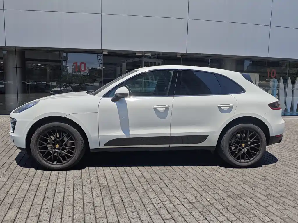 Porsche Macan 2015 — фото 9