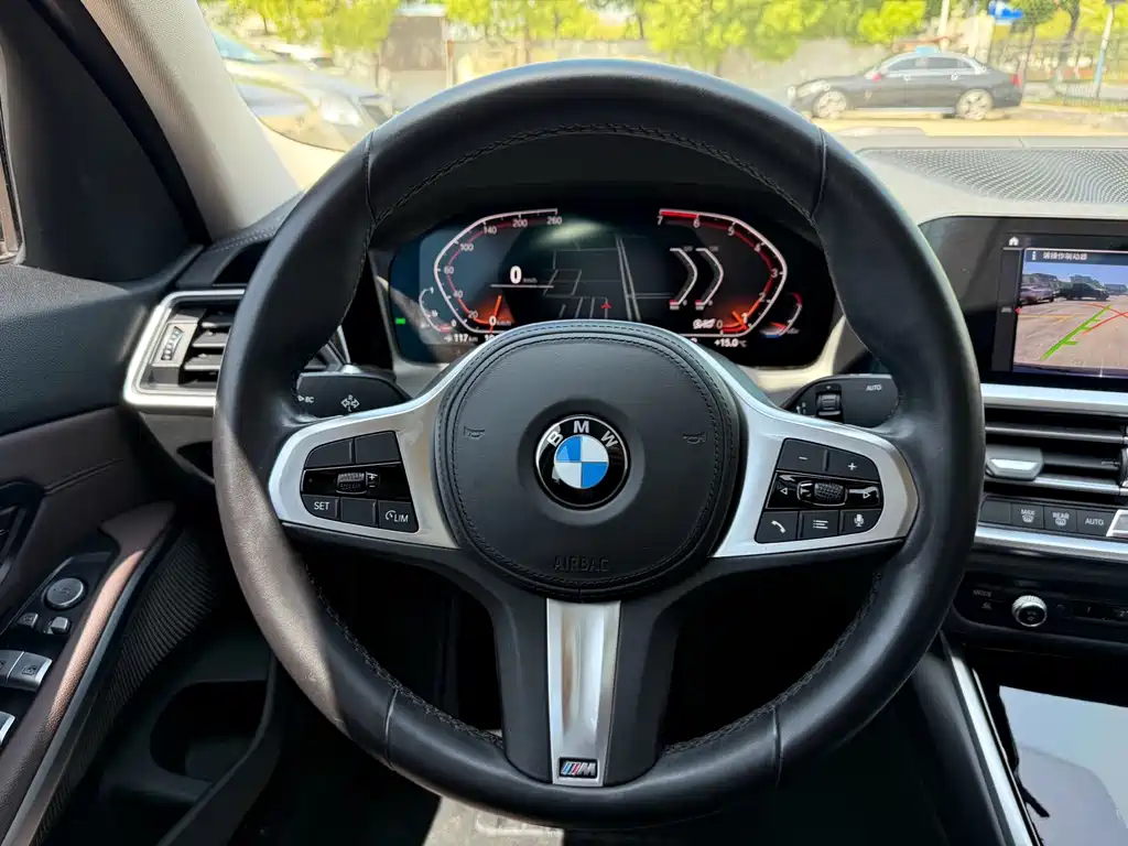 BMW 3 Series 2020 — фото 14