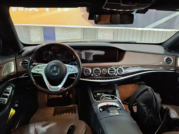 Mercedes-Benz S-Class 2019