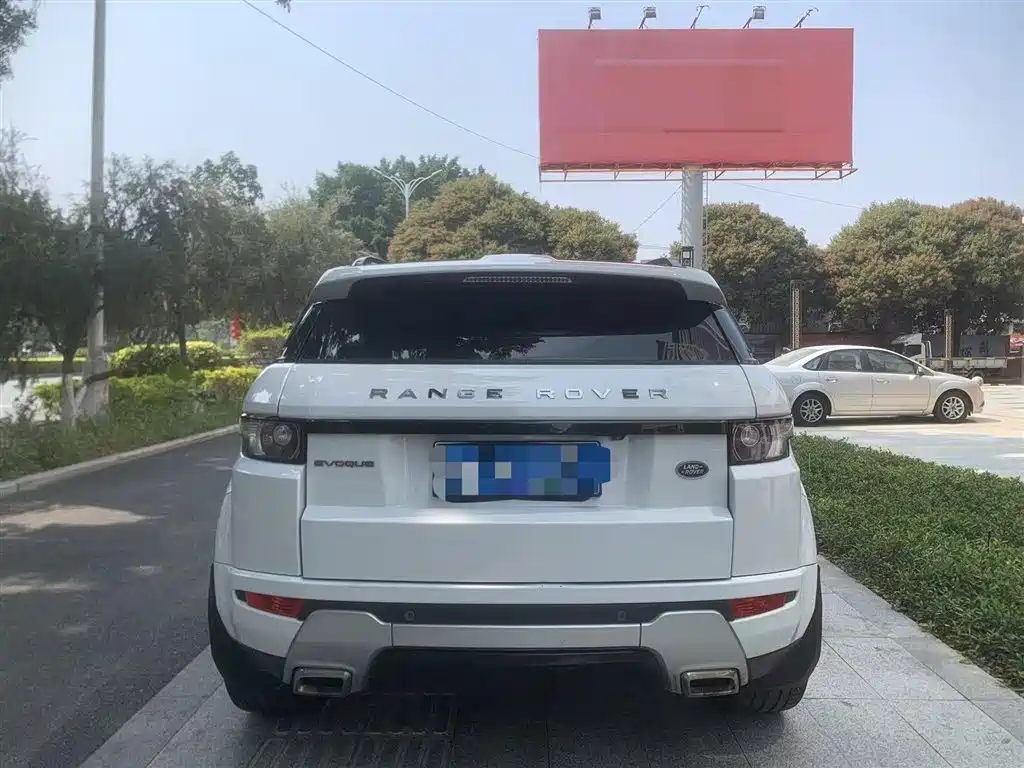 Land Rover Evoque 2014 — фото 5