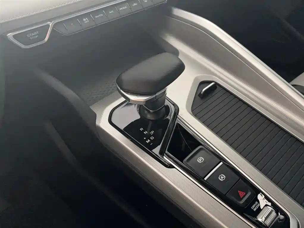 Geely Xingrui 2022 — фото 10