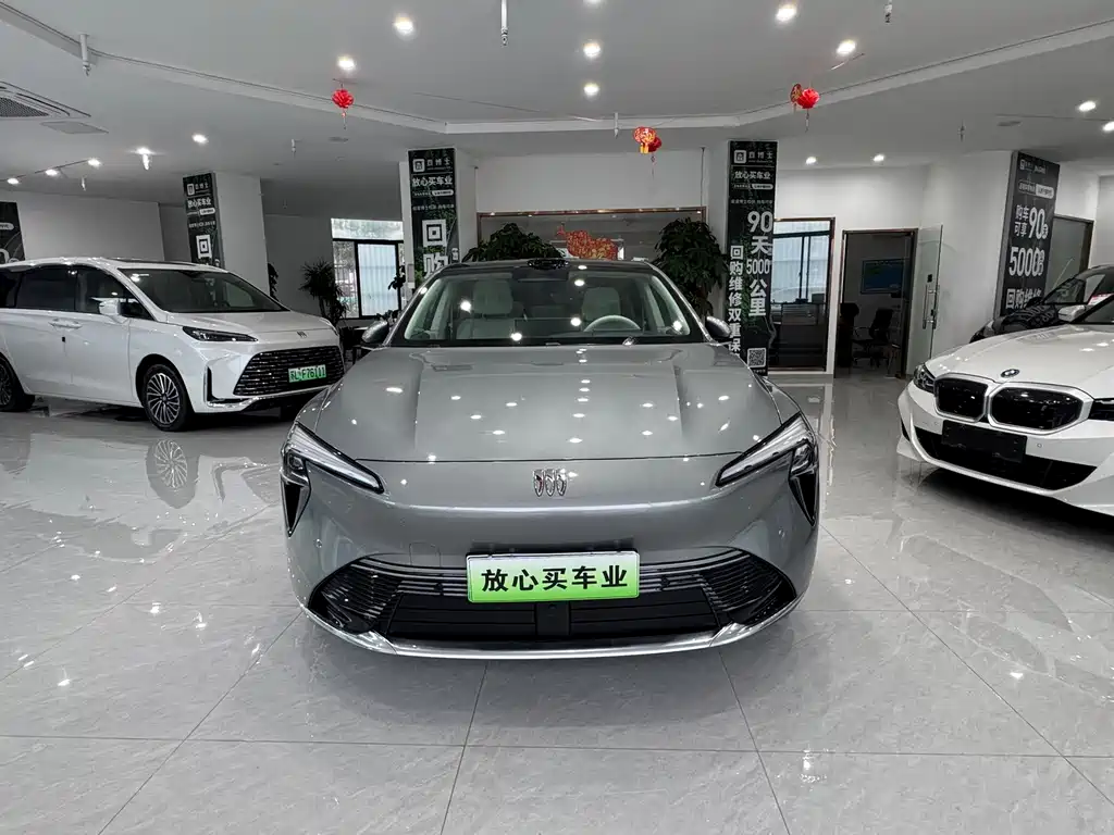 Buick Zhijing L7 2025 — фото 2
