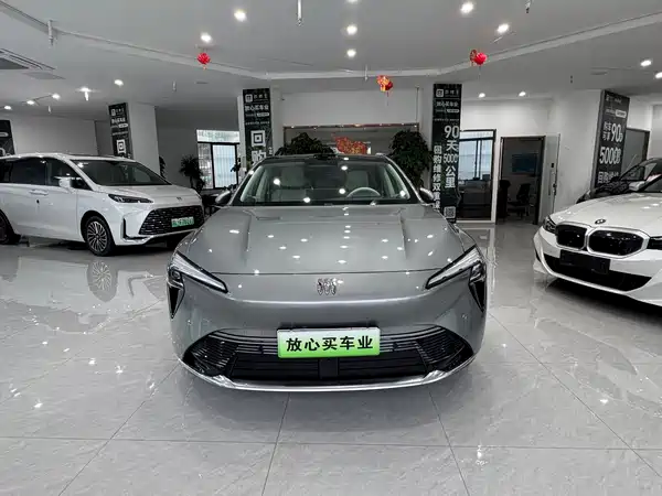 Buick Zhijing L7 2025