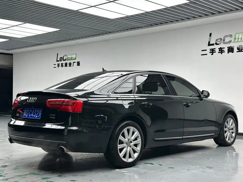 Audi A6L 2014 — фото 14