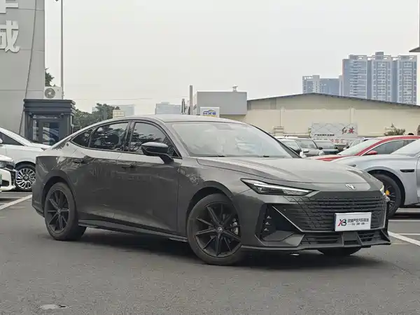 Changan UNI-V 2022