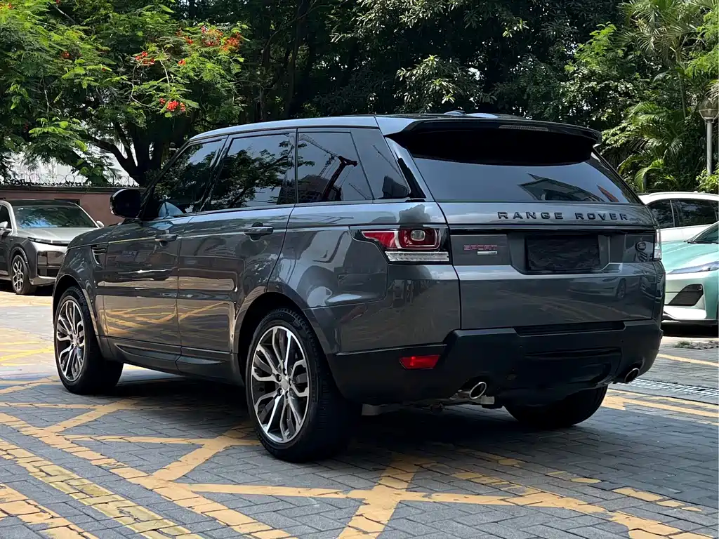 Land Rover Sport 2013 — фото 19