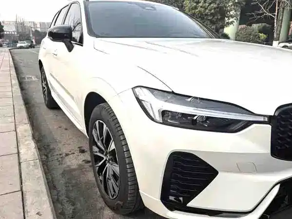 Volvo XC60 2024