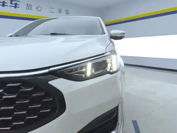 Ford Escort 2021