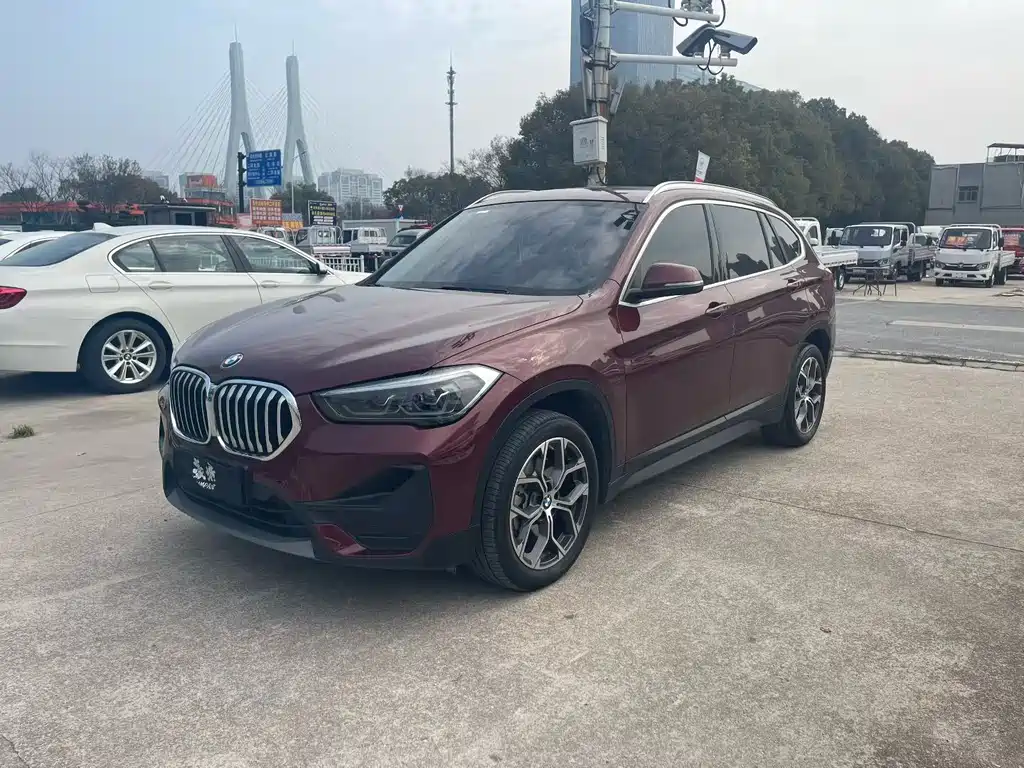 BMW X1 2023 — фото 1