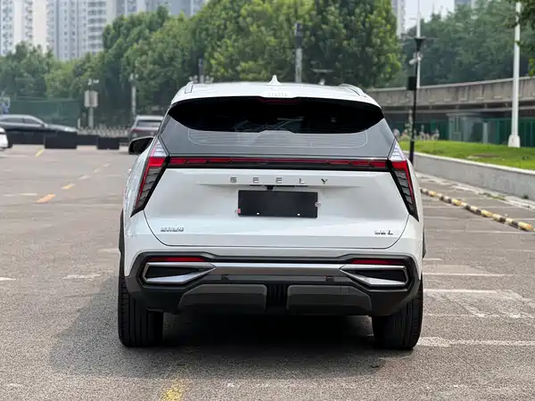 Geely Boyue L 2024