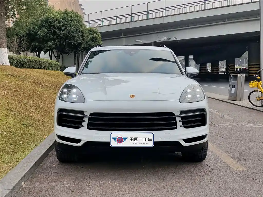 Porsche Cayenne 2019 — фото 2