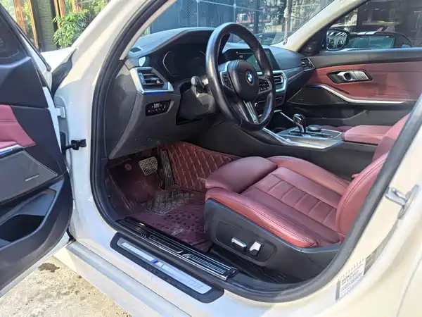 BMW 3 Series 2021
