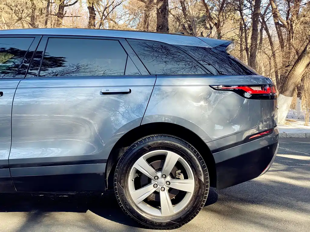 Land Rover Velar 2019 — фото 15