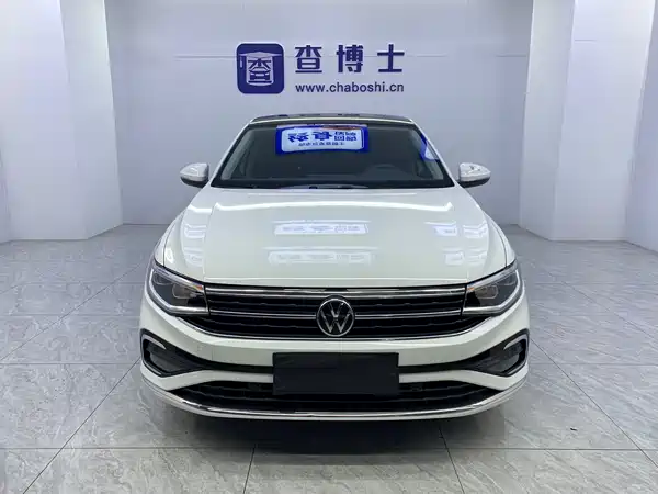 Volkswagen Bora 2023