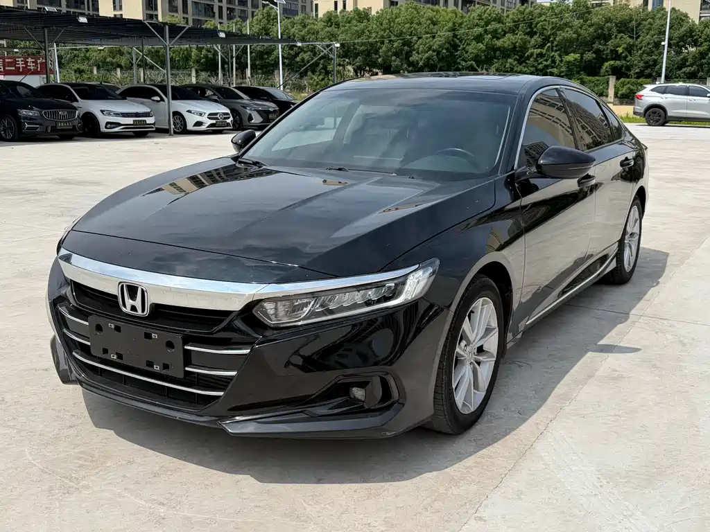 Honda Accord 2022 — фото 1